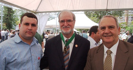 Presidente da Câmara “Juninho Coelho” consegue verba de R$ 200 mil para o Hospital Geral de Cambuquira “Lar de Meimei”