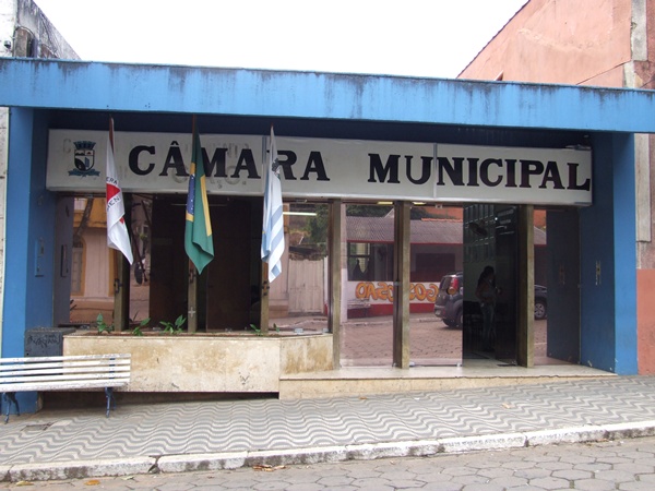 Presidente da Câmara defende interesses do município em Brasília