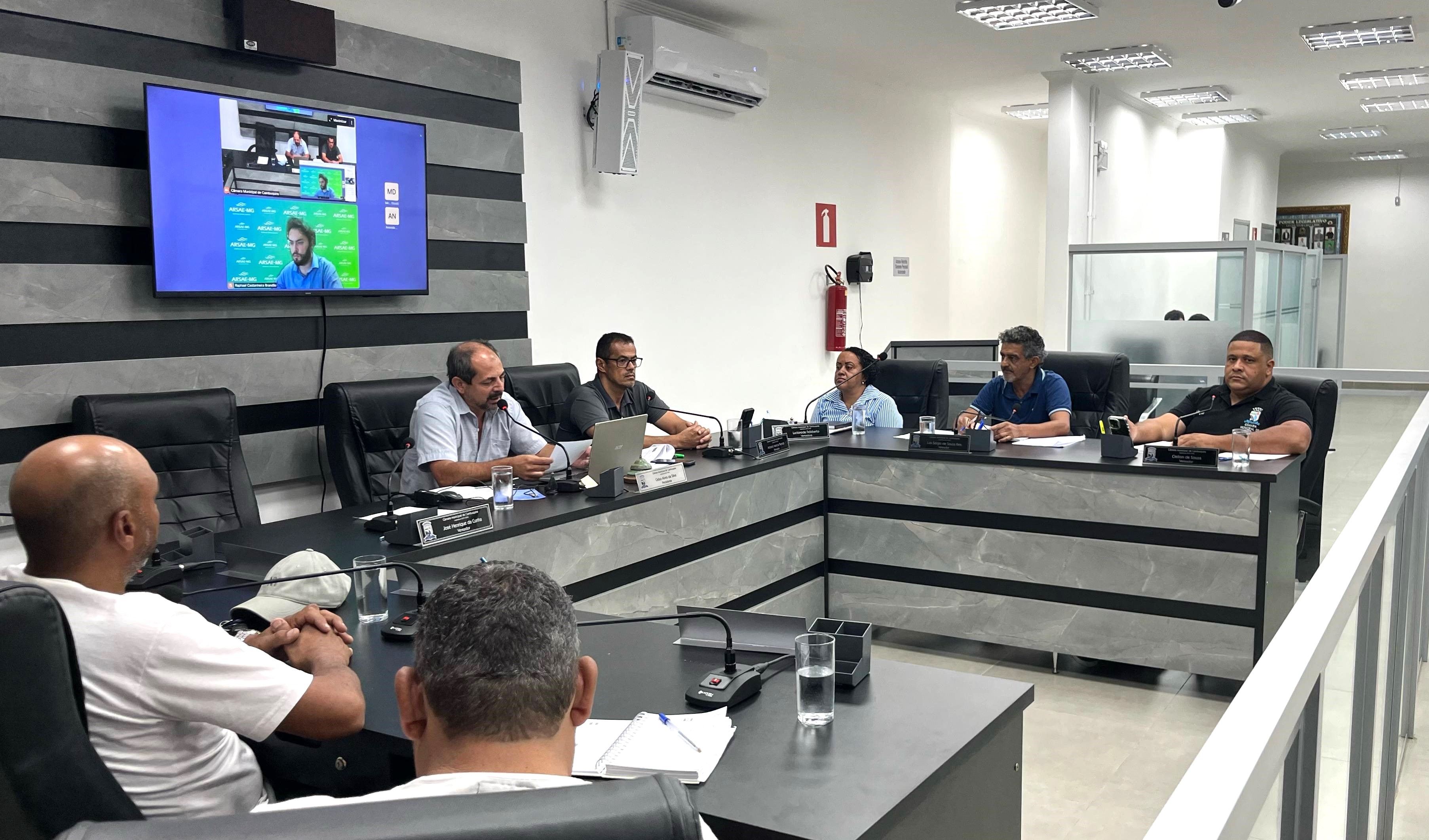 Câmara Municipal de Cambuquira realiza audiência pública para debater taxa de esgoto da Copasa