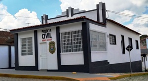 Reforma e pintura do prédio da Delegacia de Polícia Civil
