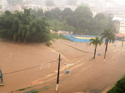 Vereador pede providências para evitar problemas nos dias de tempestades