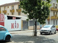 Vereador solicita a retirada de placa de sinalização