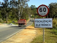 Vereador solicita melhoria de sinalização próximo ao Parque do Marimbeiro