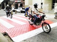 Vereadora solicita a instalação de travessia elevada em vias públicas